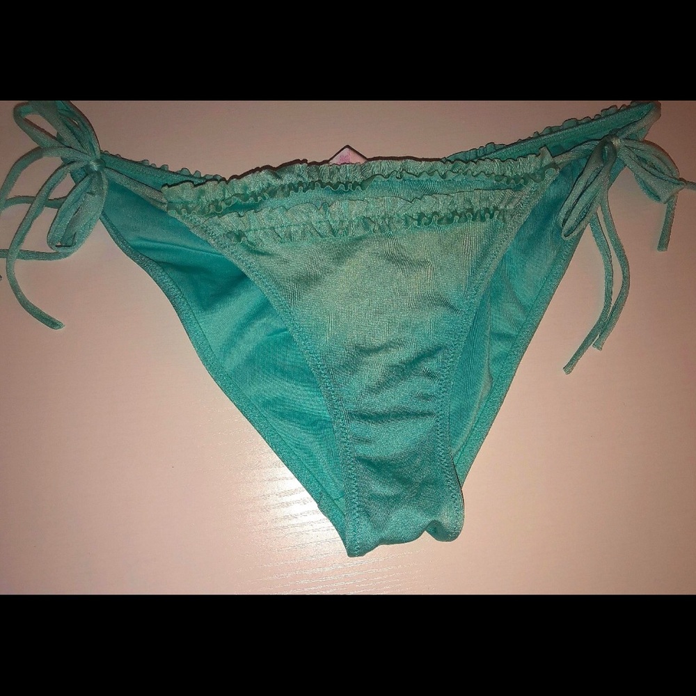 Bikini bottom